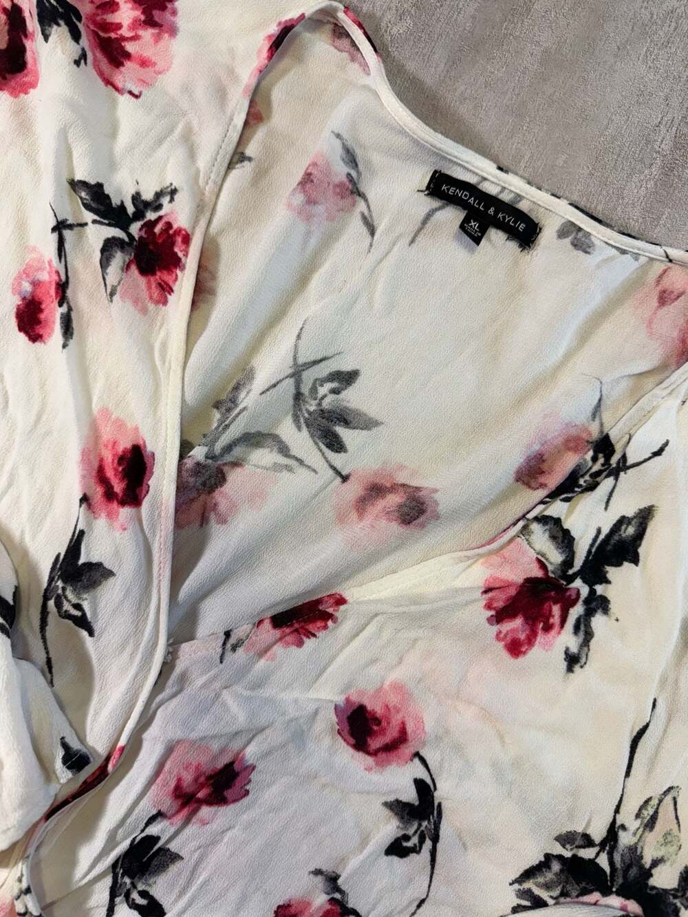 Kendall & Kylie Floral Print Long Sleeve Romper Size XL